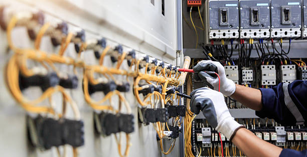 Professional Electrician technician working in Arcanum, OH